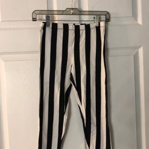Vertical Striped Leggings